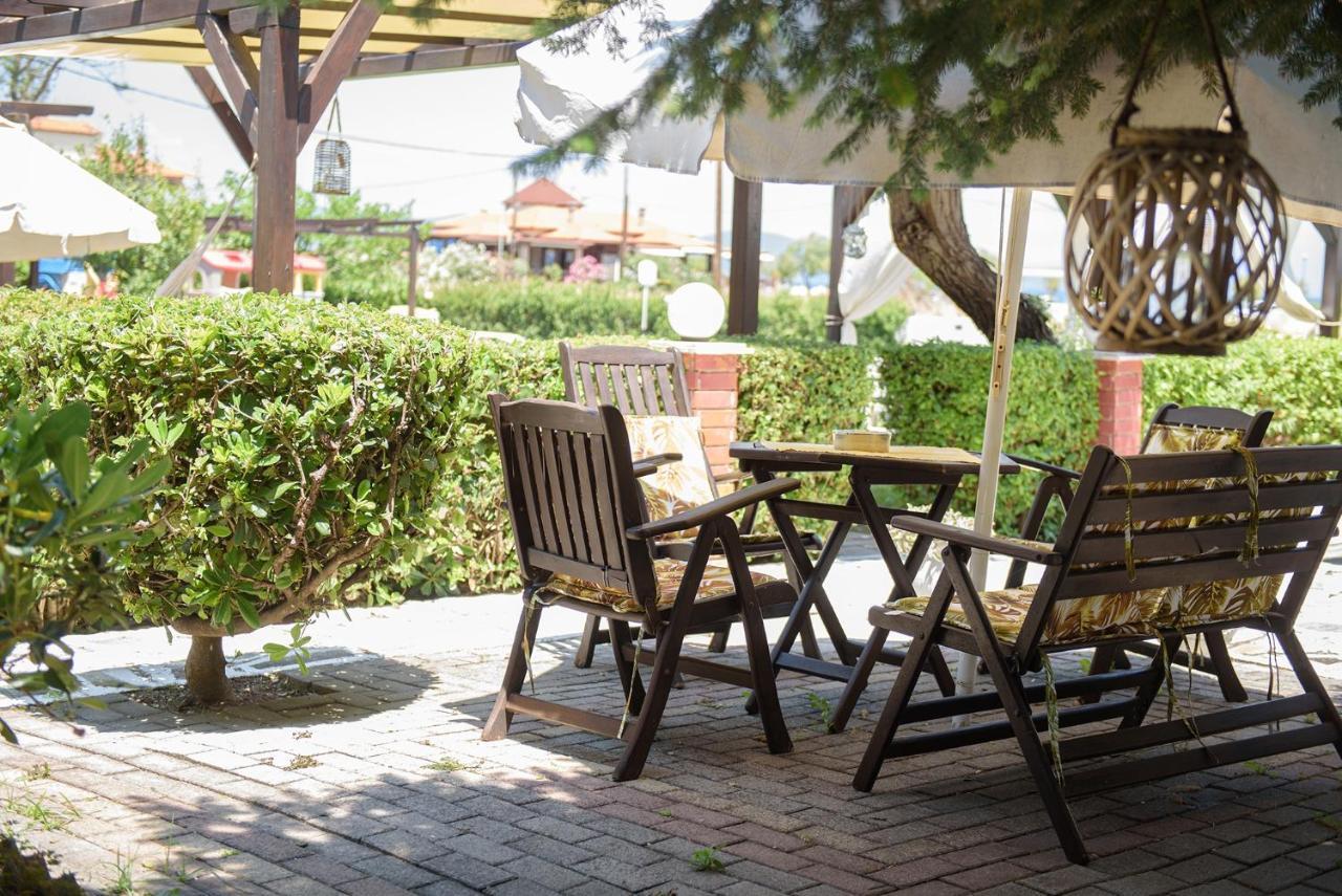 Hotel Papanikolaou Ierissos Exterior foto